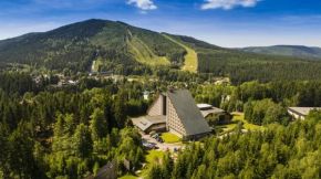 Отель OREA Resort Sklář Harrachov  Гаррахов